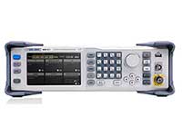 АКИП-3211 генератор ВЧ сигналов с полосой до 13.6 ГГц